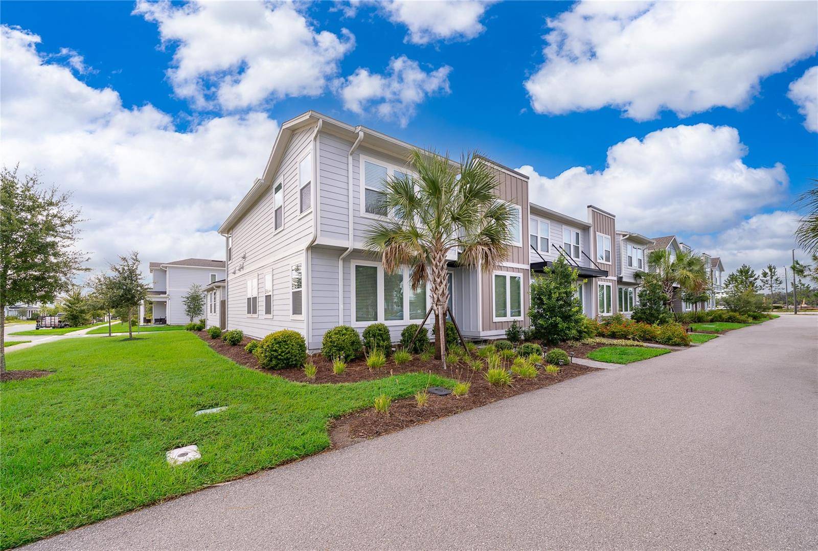 2929 VOYAGER AVE, St Cloud, FL 34771