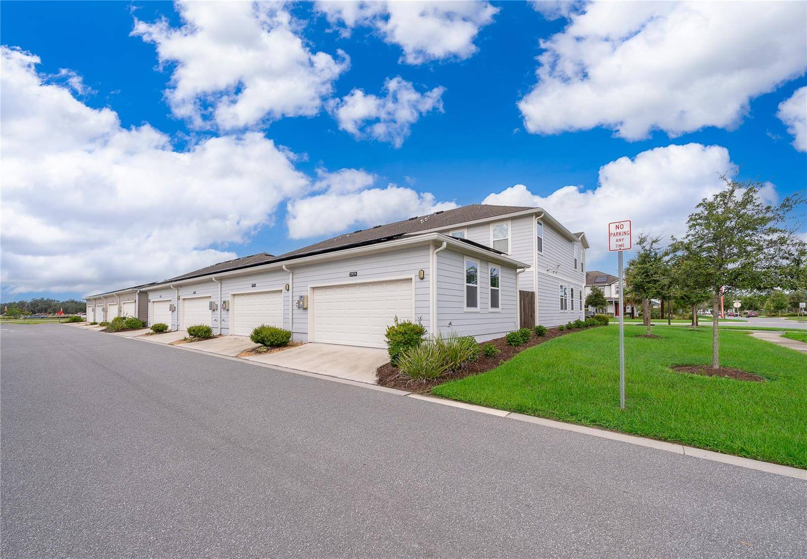2929 VOYAGER AVE, St Cloud, FL 34771