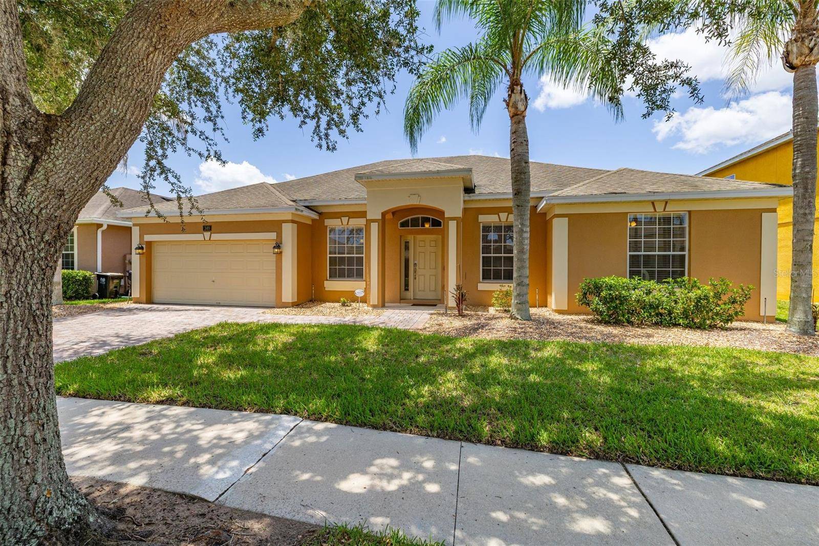 349 YELLOW SNAPDRAGON DR, Davenport, FL 33837