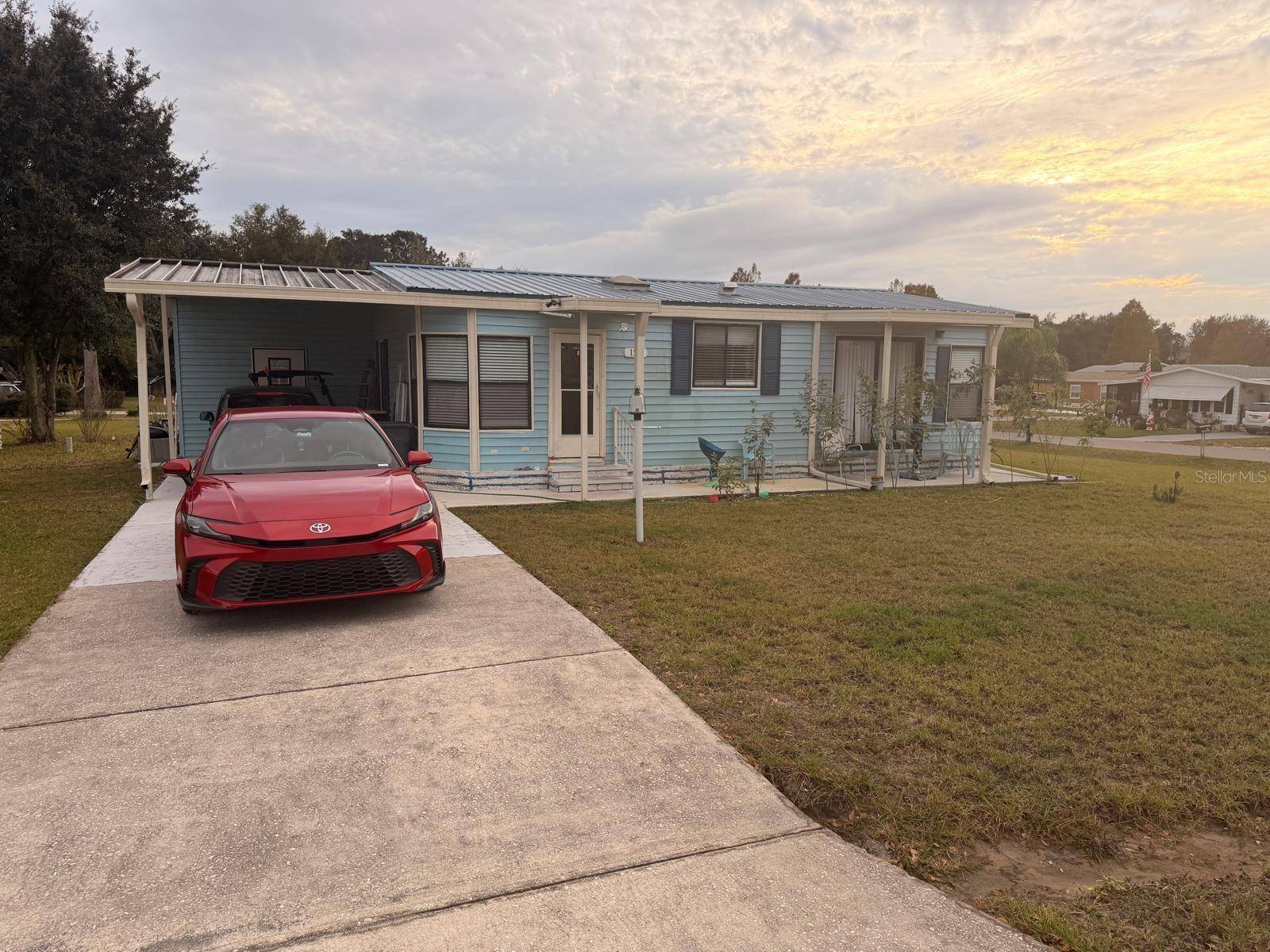 121 HYDE PARK CT, Davenport, FL 33897