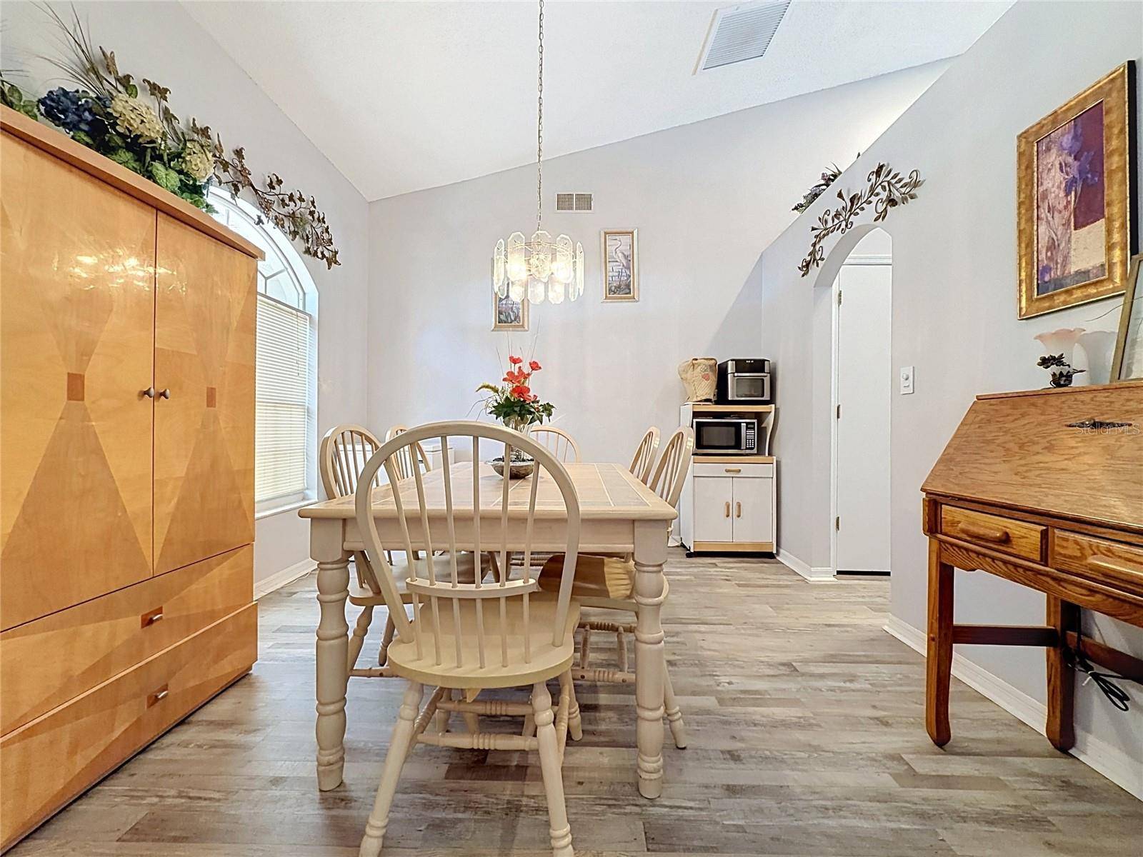 336 CALIFORNIA BLVD, Davenport, FL 33897