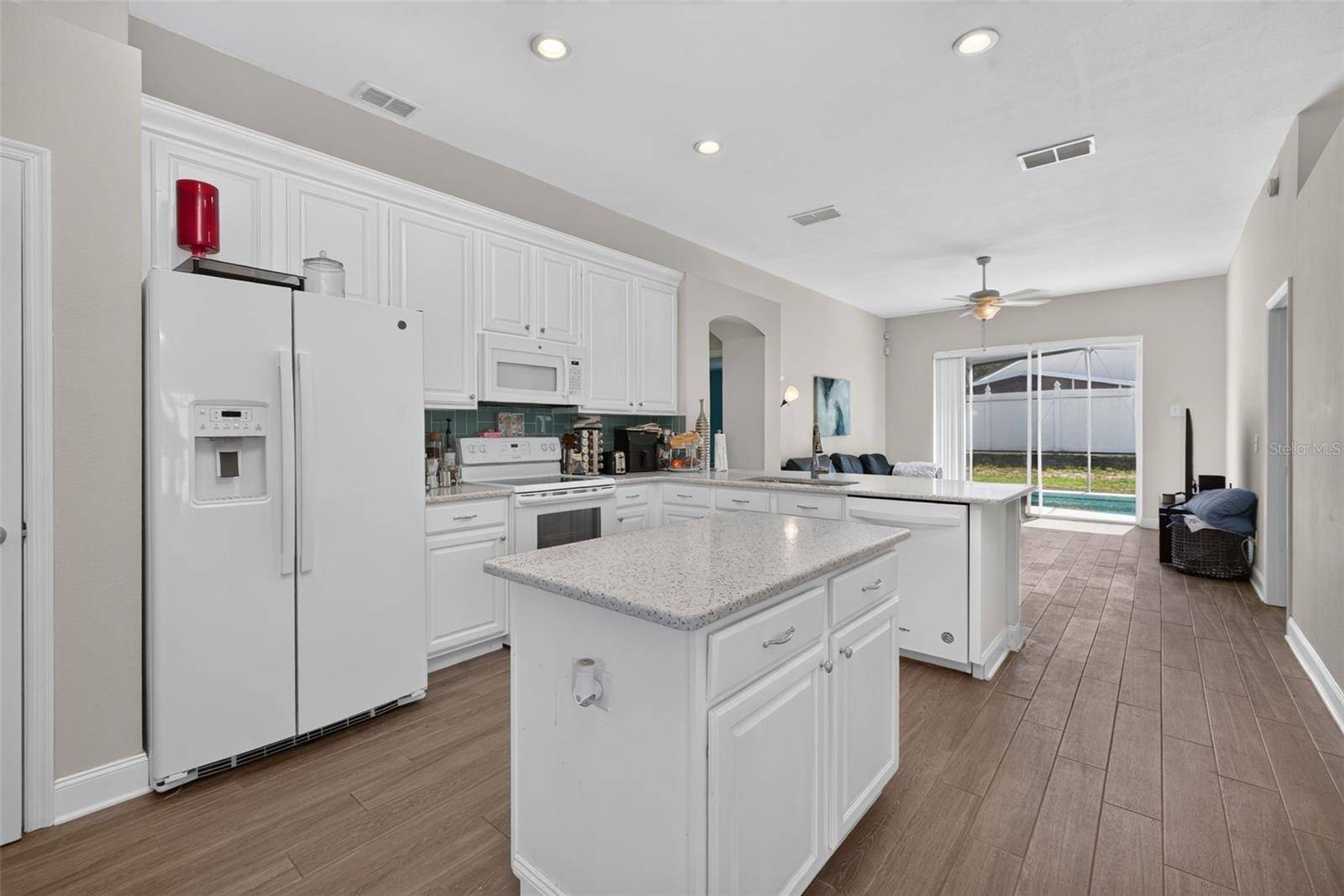 264 LAUREL RIDGE PASS, Davenport, FL 33897