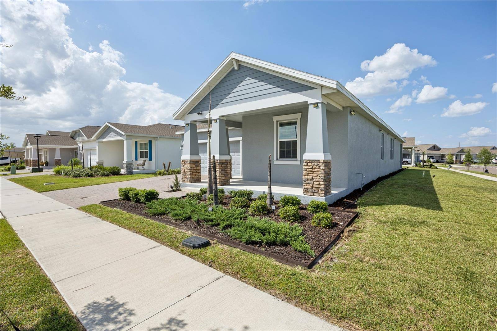 2466 RELAXING LN, Kissimmee, FL 34744