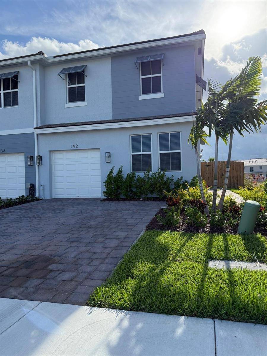 142 NE 14TH TER, Homestead, FL 33033