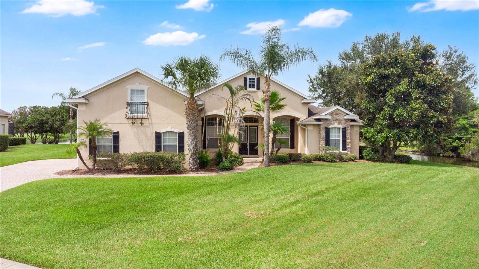 1605 MARINA LAKE DR, Kissimmee, FL 34744