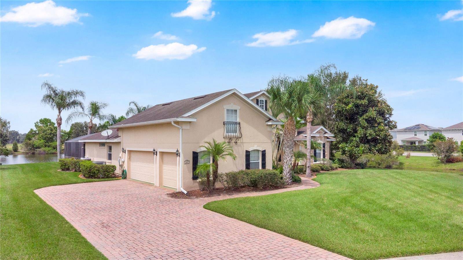 1605 MARINA LAKE DR, Kissimmee, FL 34744