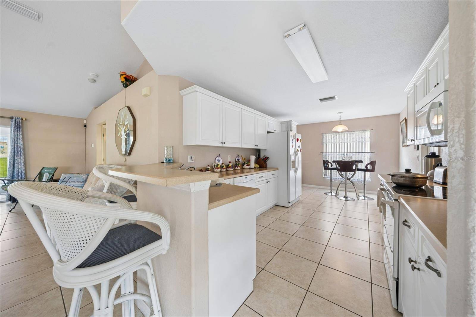 140 MORNING GLORY CIR, Winter Haven, FL 33884