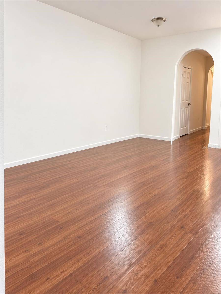 910 SPRING HARVEST CT, Orlando, FL 32828
