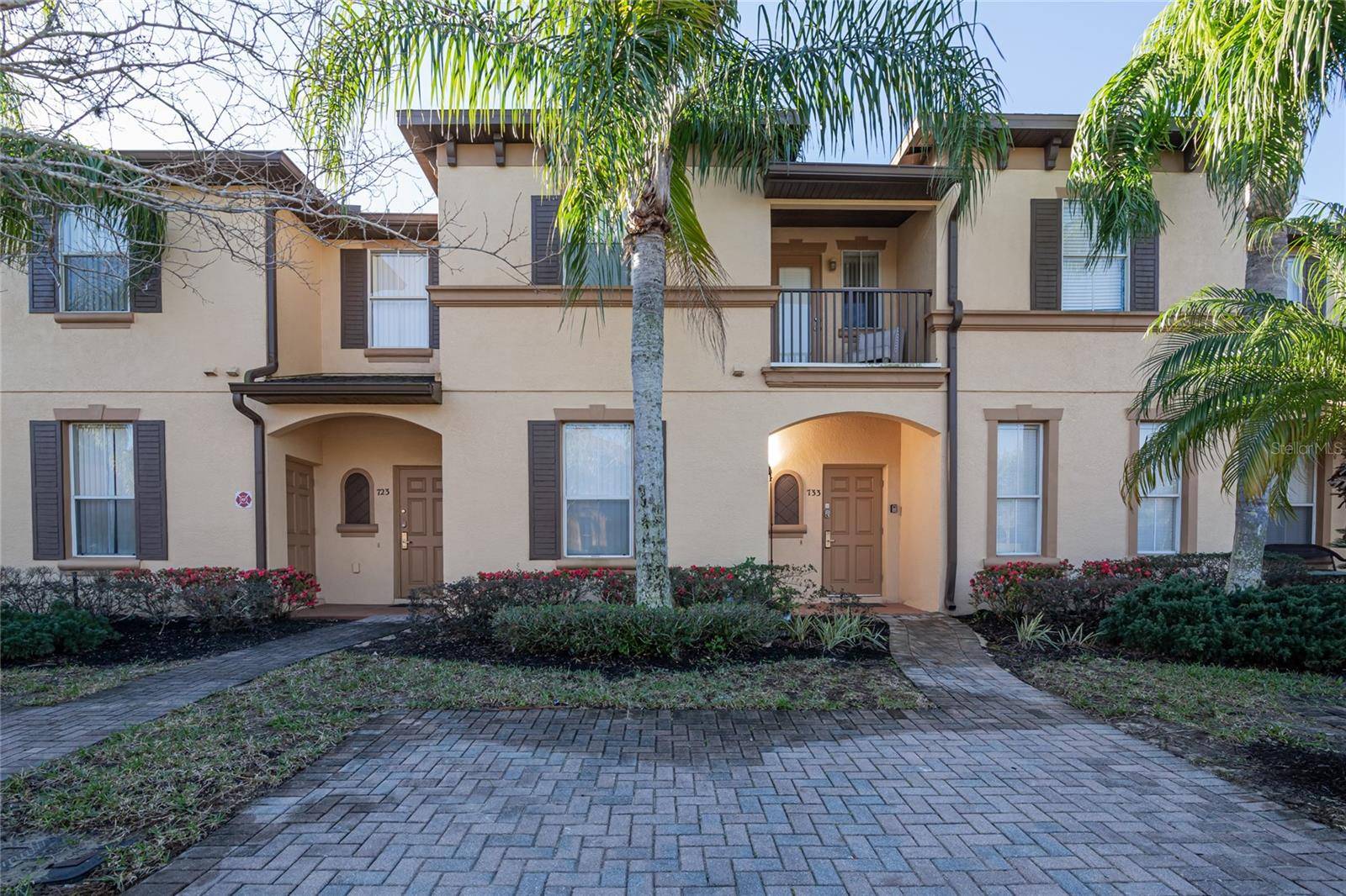 733 CALABRIA AVE, Davenport, FL 33897