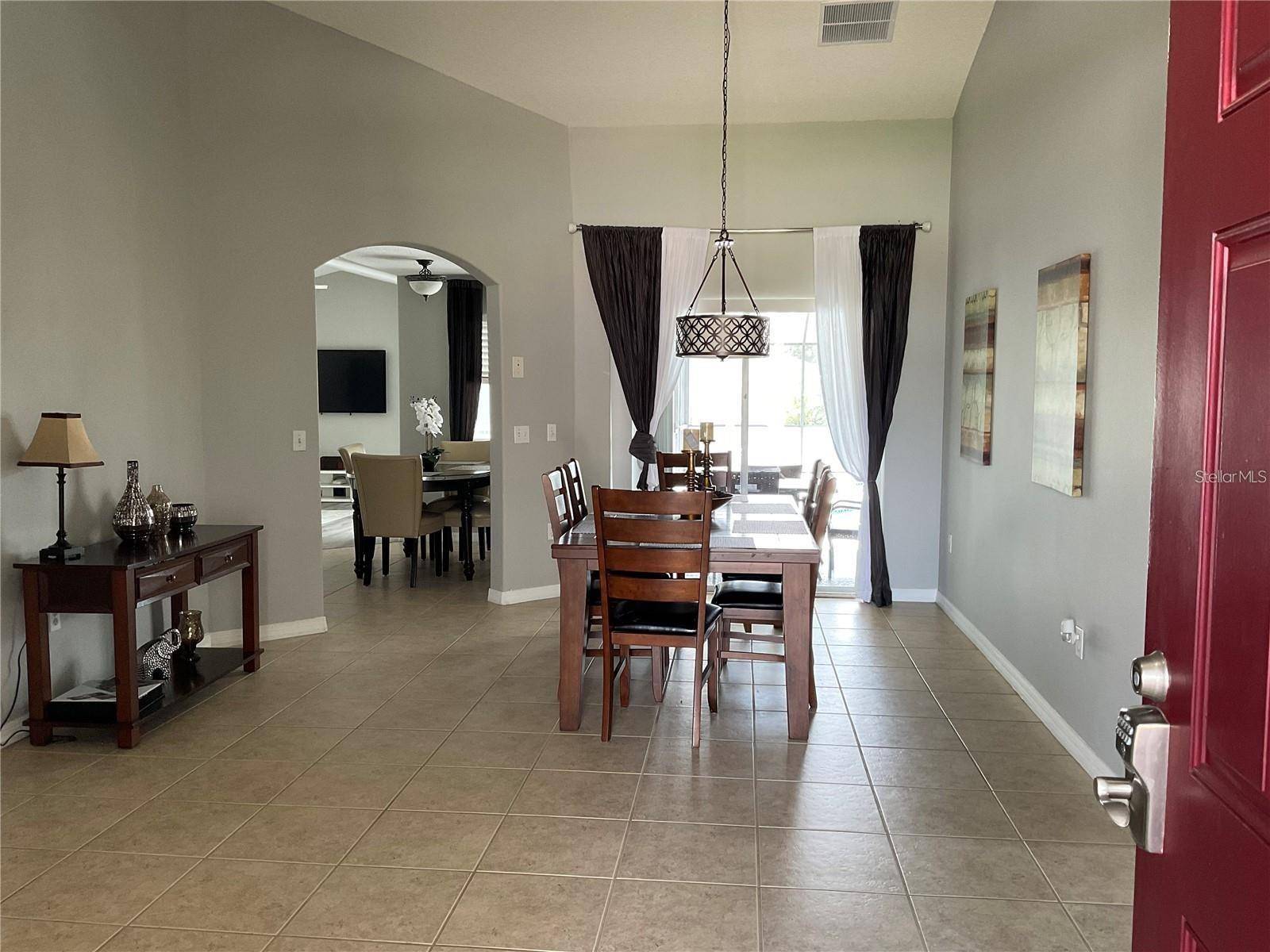 532 DOLCETTO DR, Davenport, FL 33897