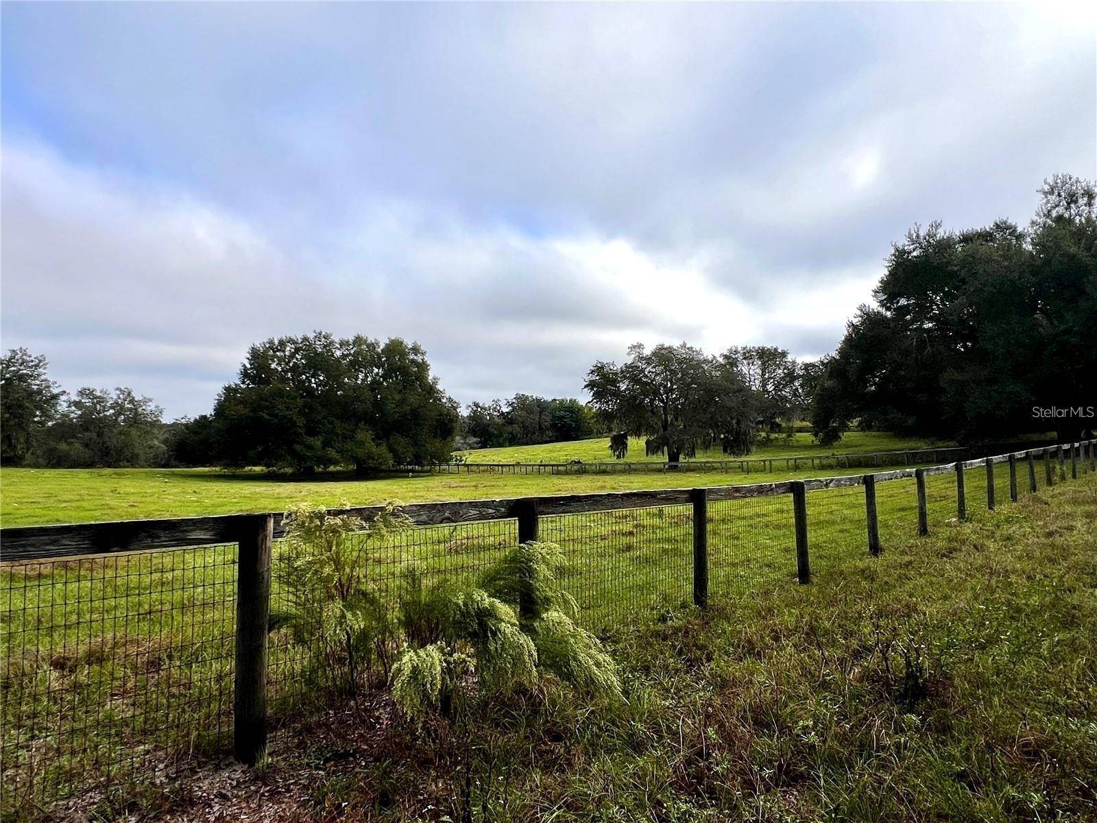 0 LAKE ELLA RD RD, Fruitland Park, FL 34731