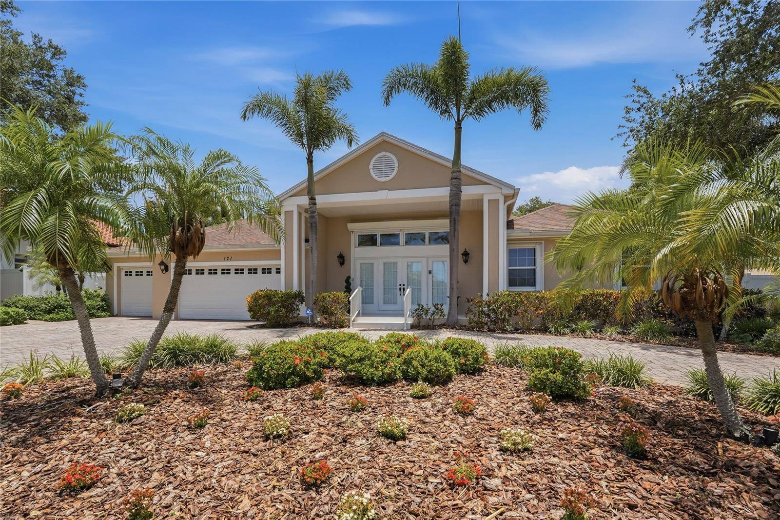 121 HARBOR VIEW LN, Belleair Bluffs, FL 33770