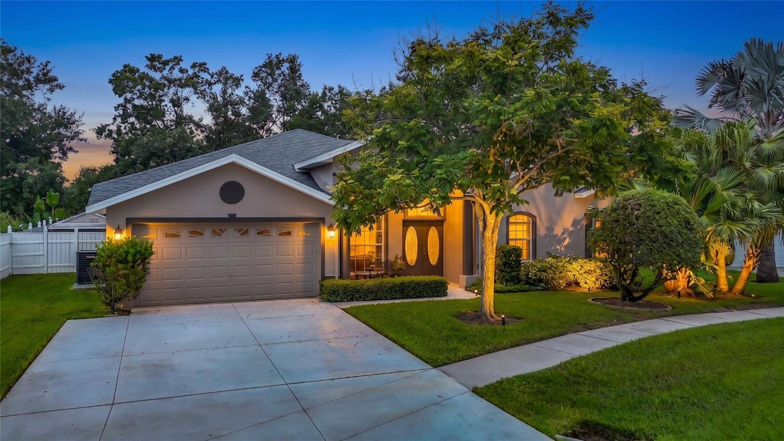 21629 SILVER BAY PL, Land O Lakes, FL 34637