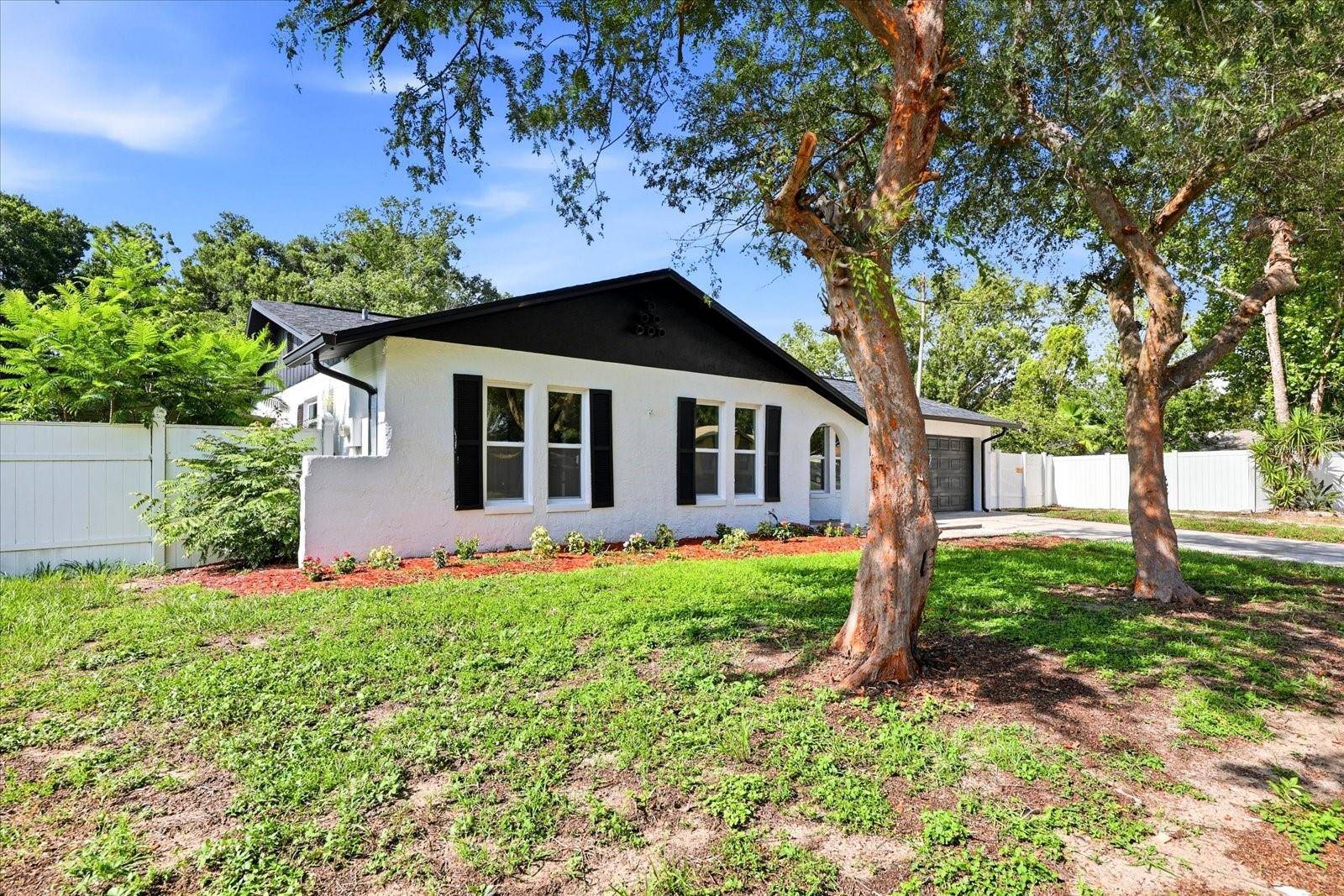 3304 KING RICHARD CT, Seffner, FL 33584