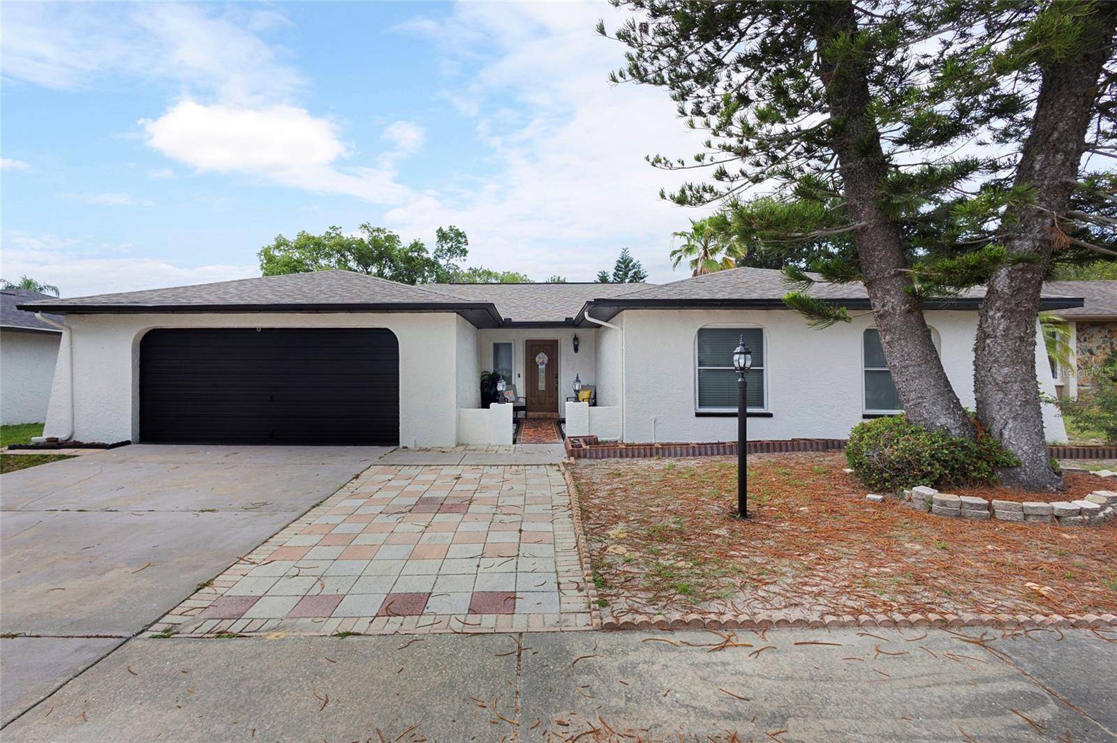 10951 PEPPERTREE LN, Port Richey, FL 34668