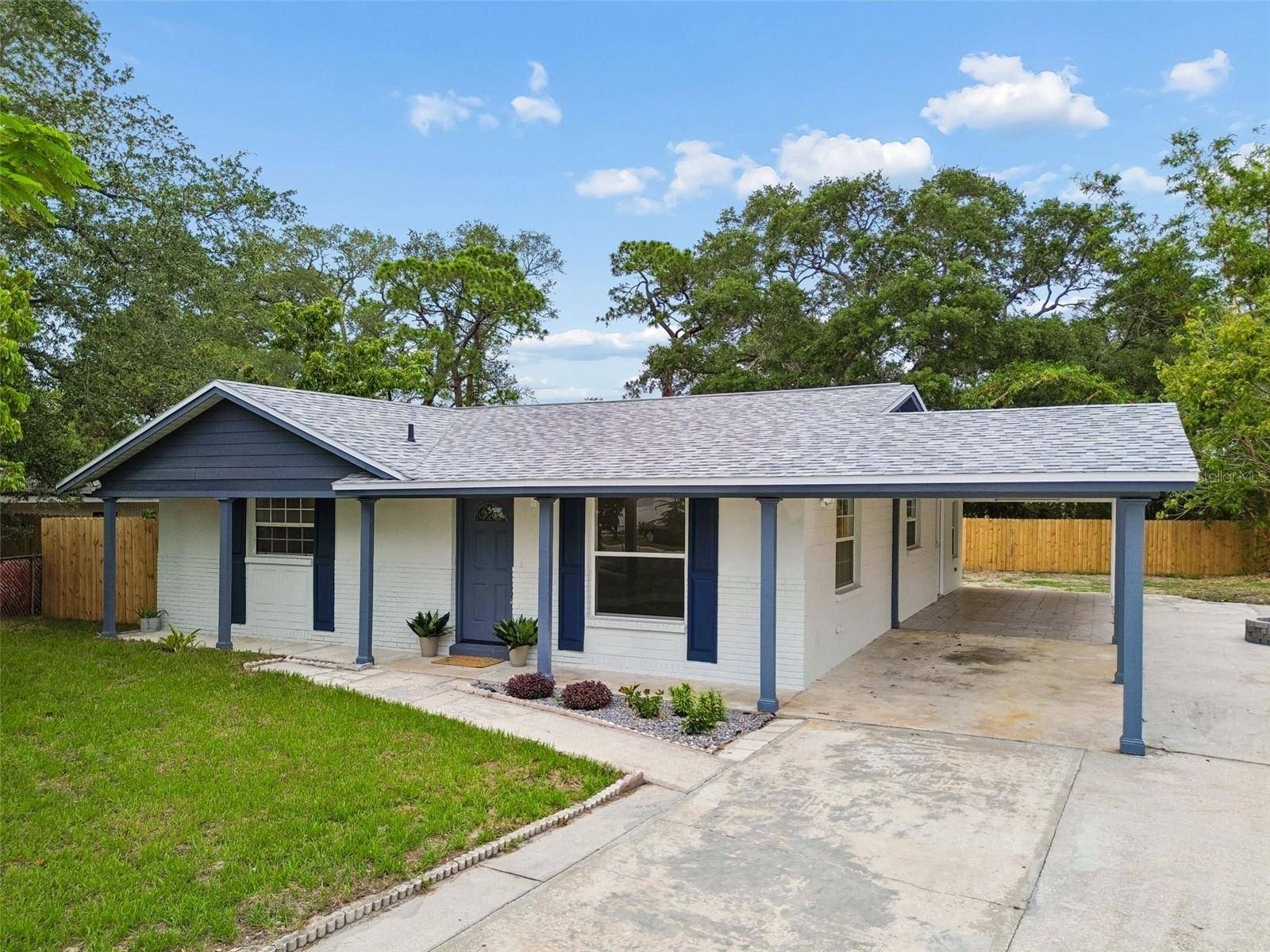6532 S WEST SHORE CIR, Tampa, FL 33616