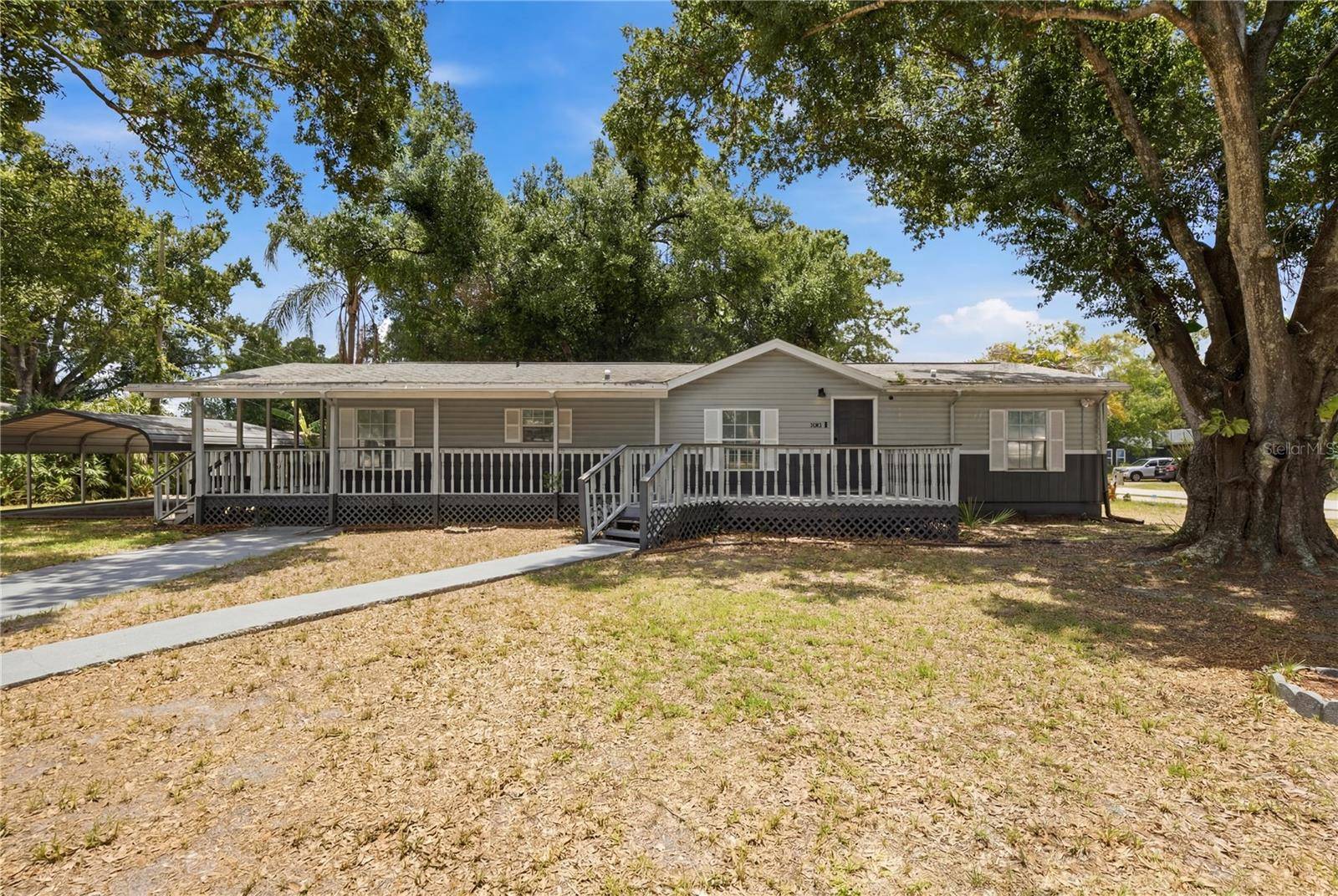 5203 N MENDENHALL DR, Tampa, FL 33603