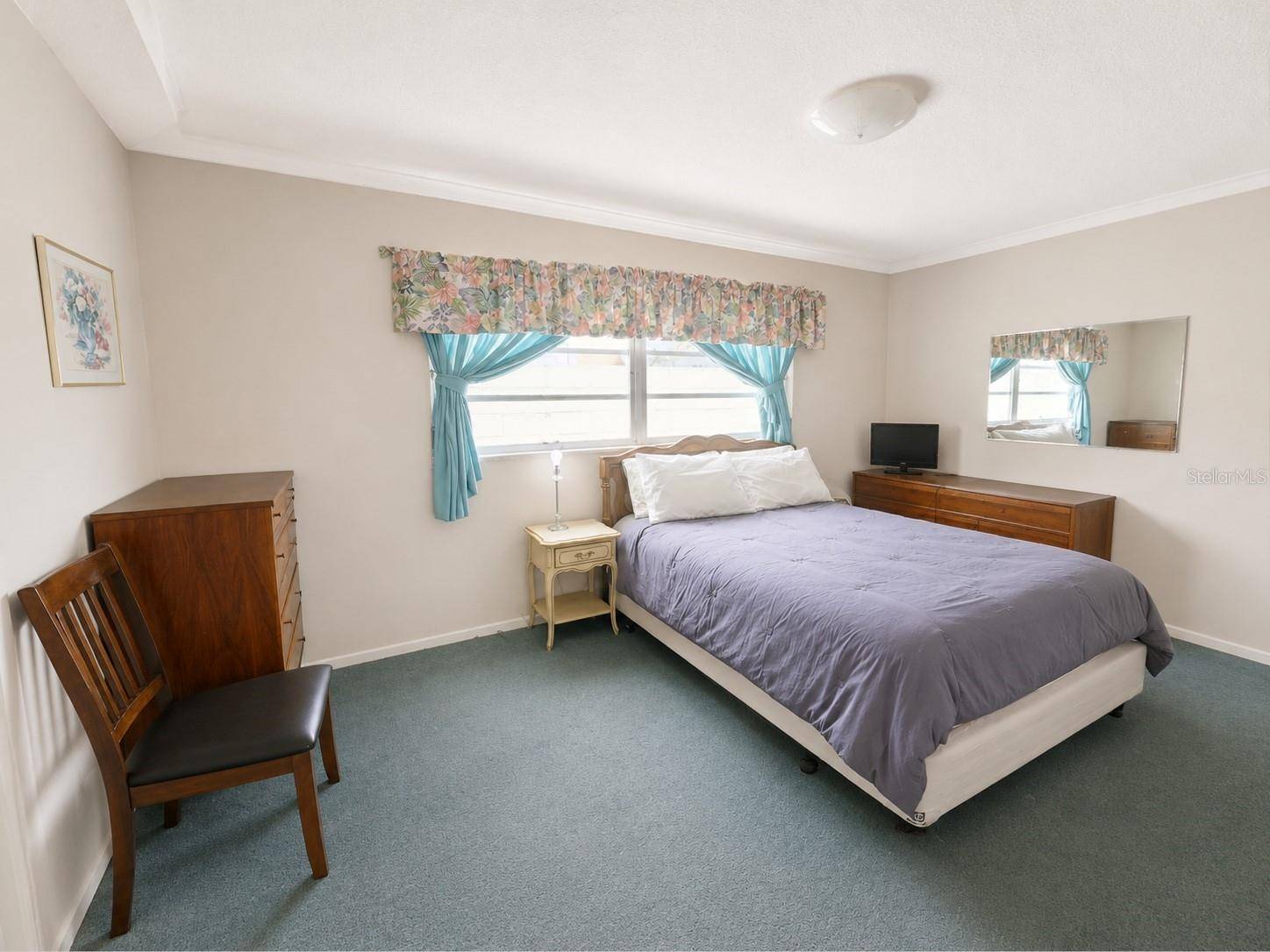 250 ROSERY RD NW #328, Largo, FL 33770
