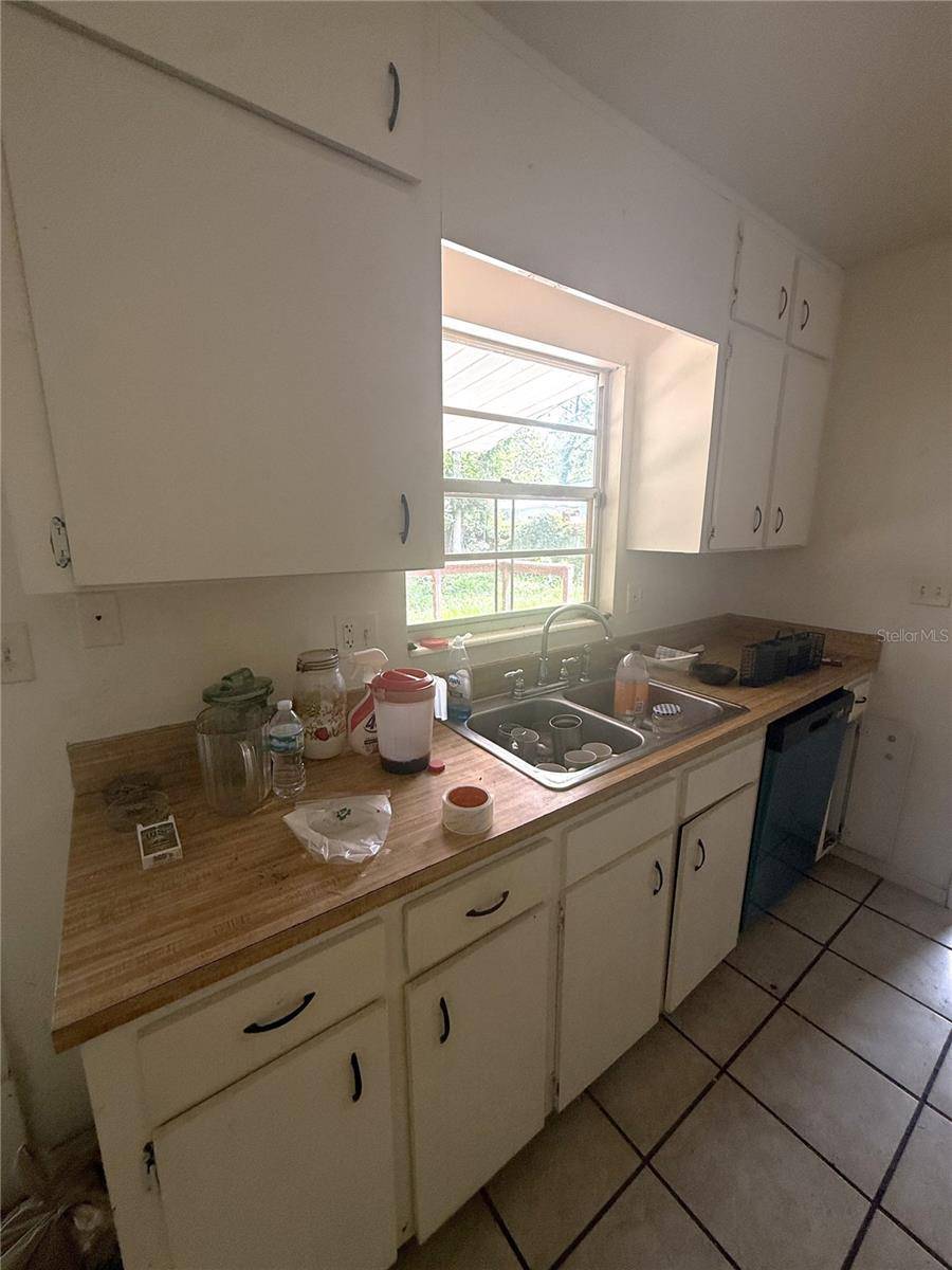 2188 NW 42ND AVE, Gainesville, FL 32605