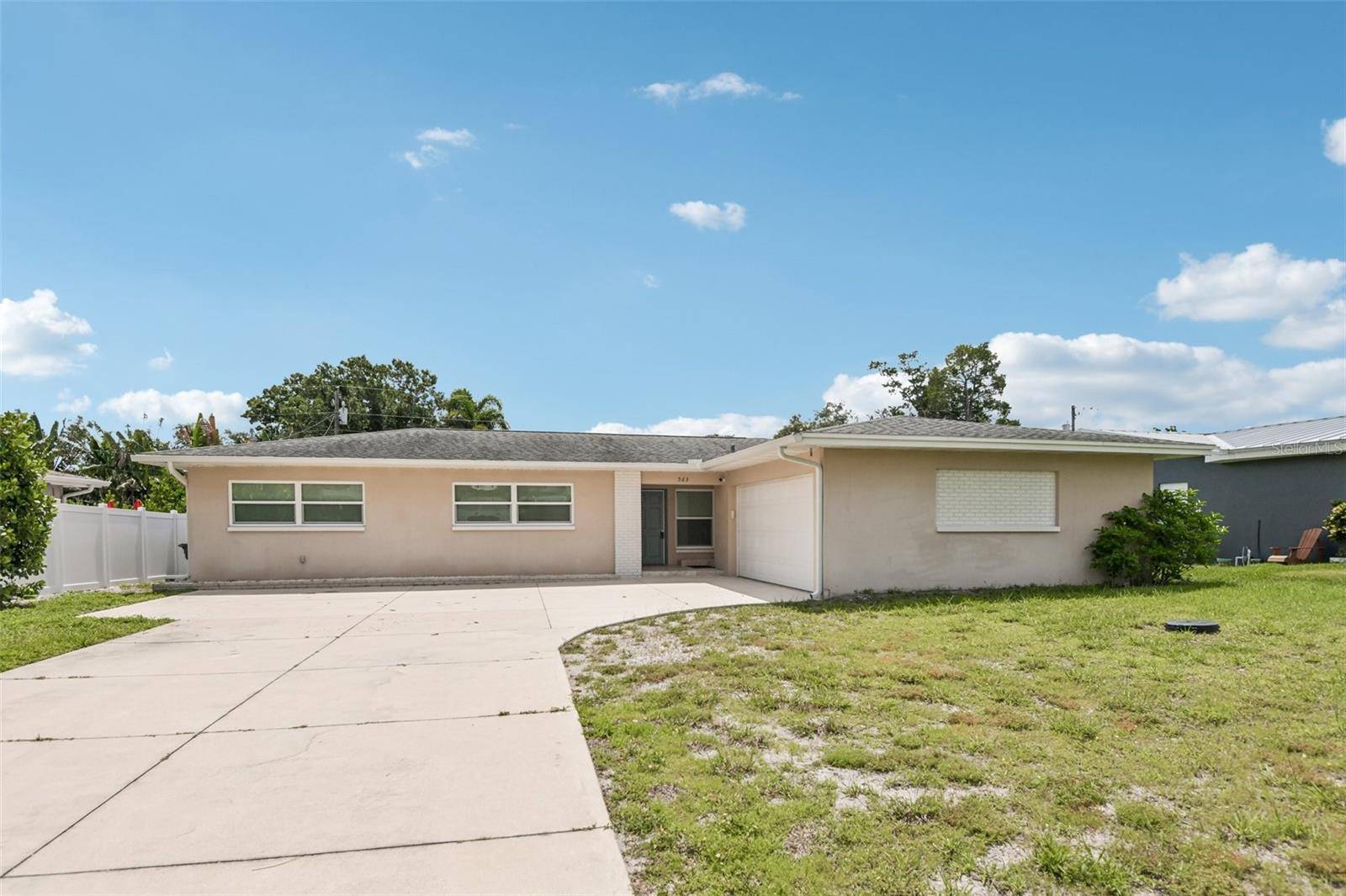 563 EASTVIEW RD, Largo, FL 33770