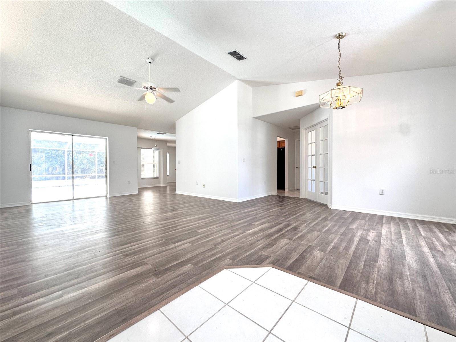 29439 SCHINNECOCK HILLS LN, San Antonio, FL 33576