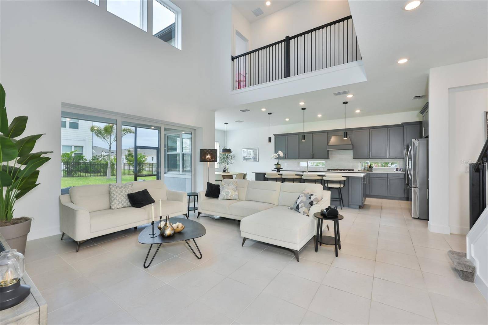 6107 GOLDEN BEACH DR, Apollo Beach, FL 33572