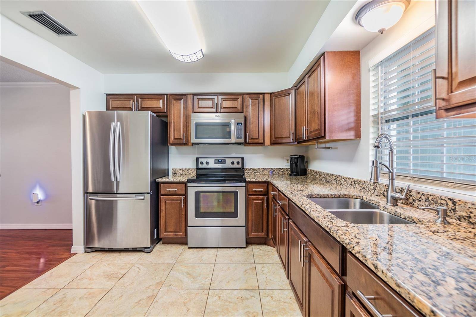 701 POINSETTIA RD #306, Belleair, FL 33756