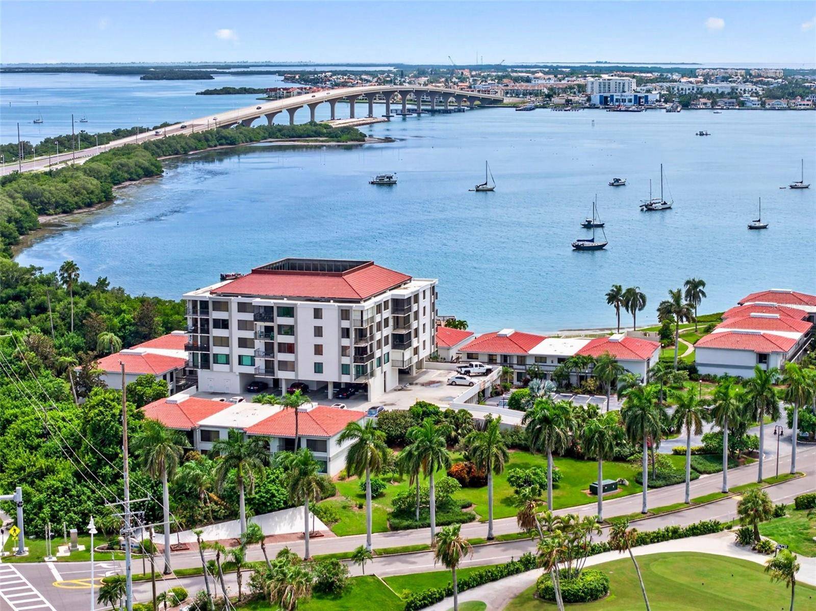 6365 BAHIA DEL MAR BLVD #106, St Petersburg, FL 33715
