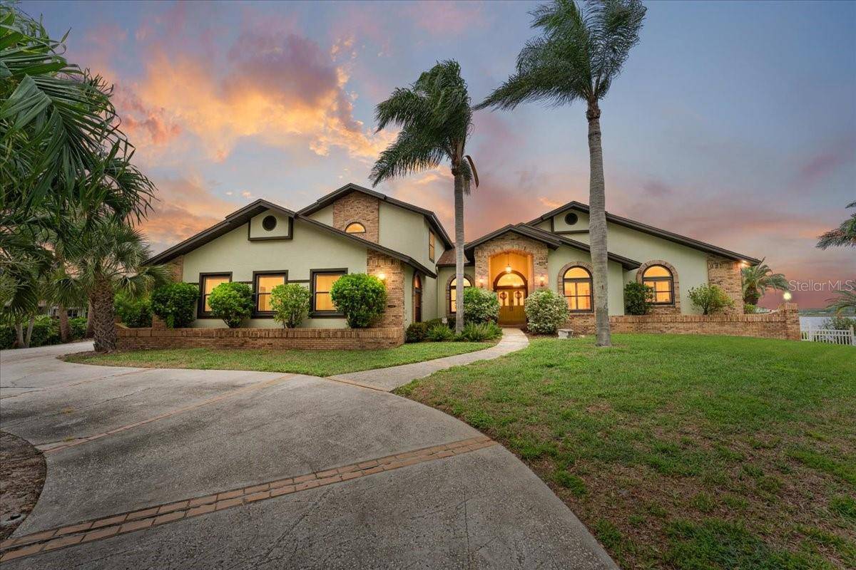 1589 MARY LN, Tarpon Springs, FL 34689