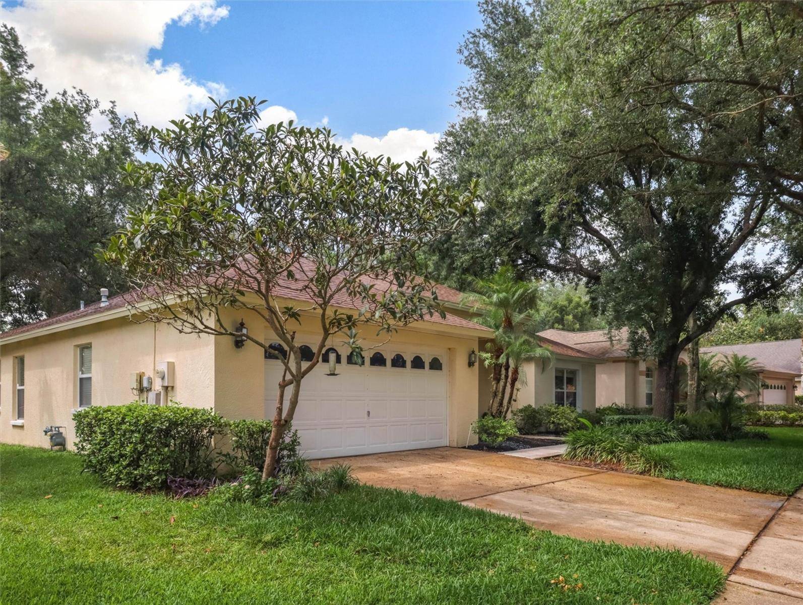 10110 WHISPER POINTE DR, Tampa, FL 33647