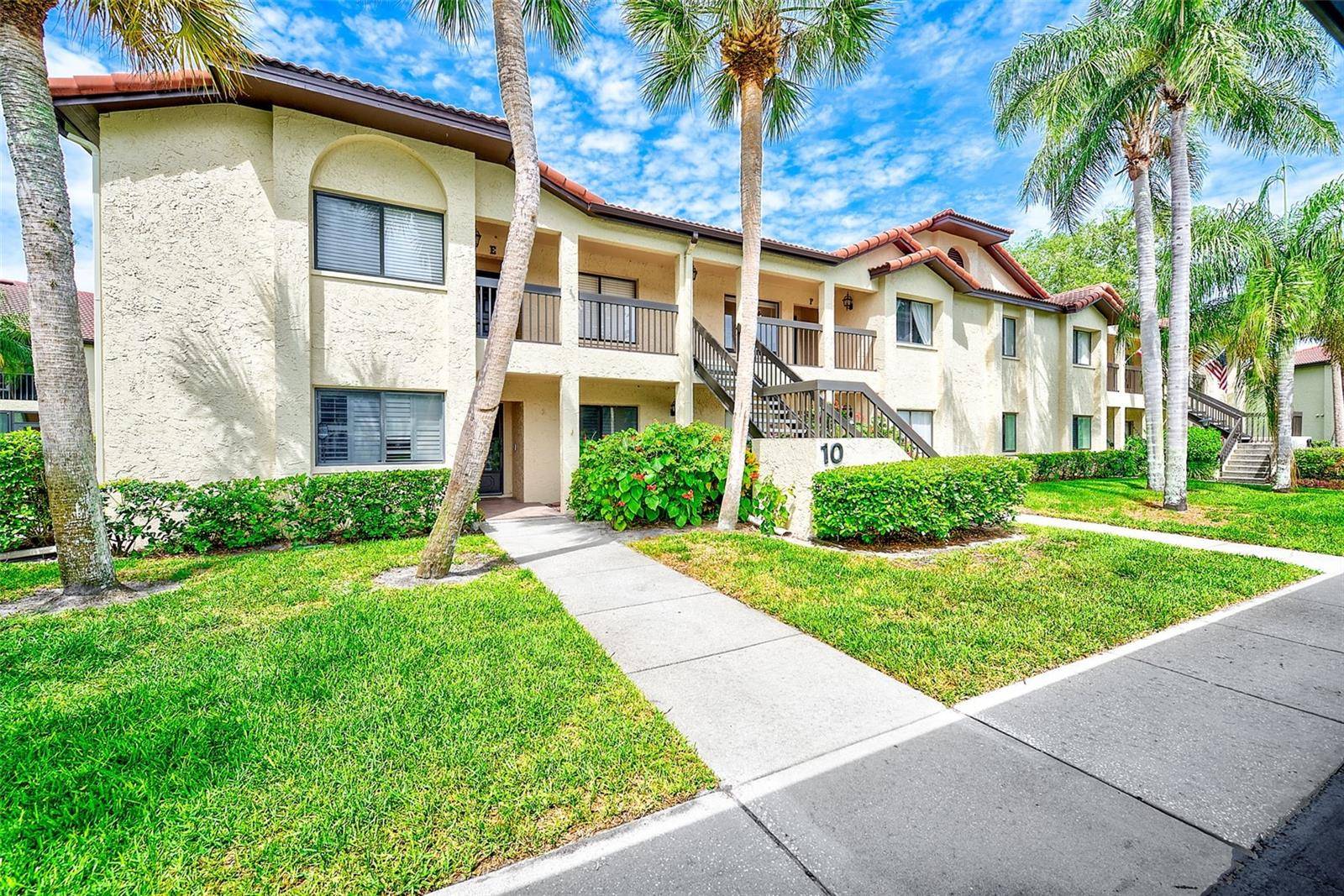 1801 E LAKE RD #10F, Palm Harbor, FL 34685