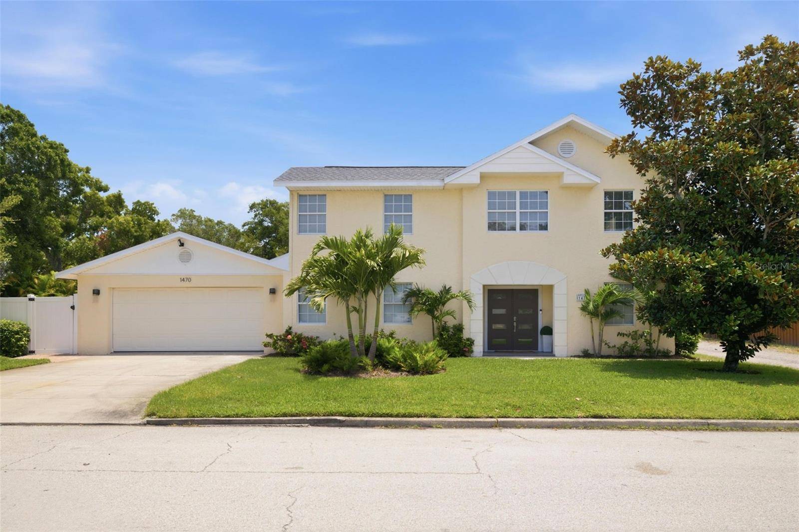 1470 28TH AVE N, St Petersburg, FL 33704