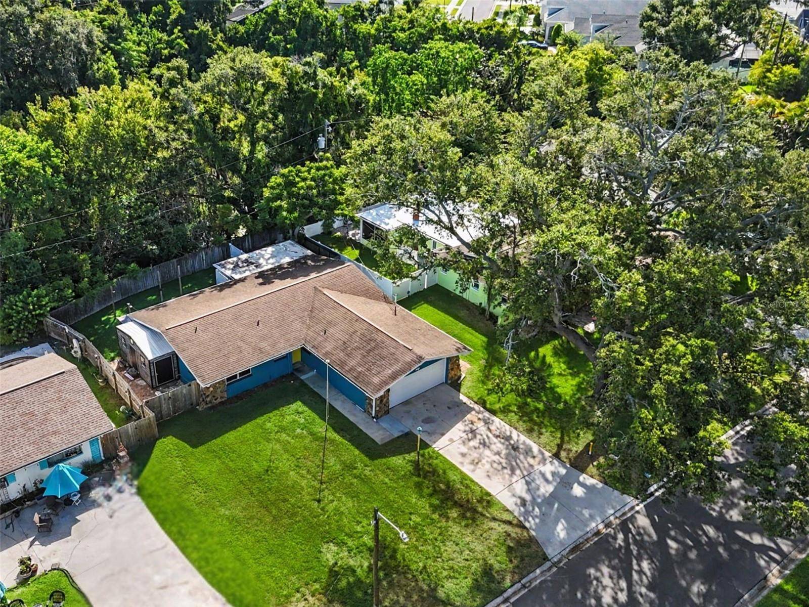 986 LEXINGTON DR, Dunedin, FL 34698