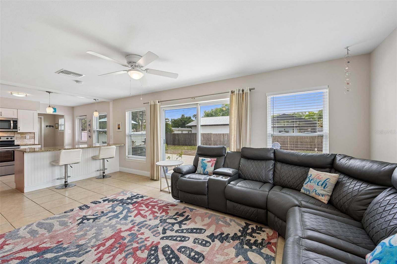 5005 BEE RIDGE RD, Sarasota, FL 34233