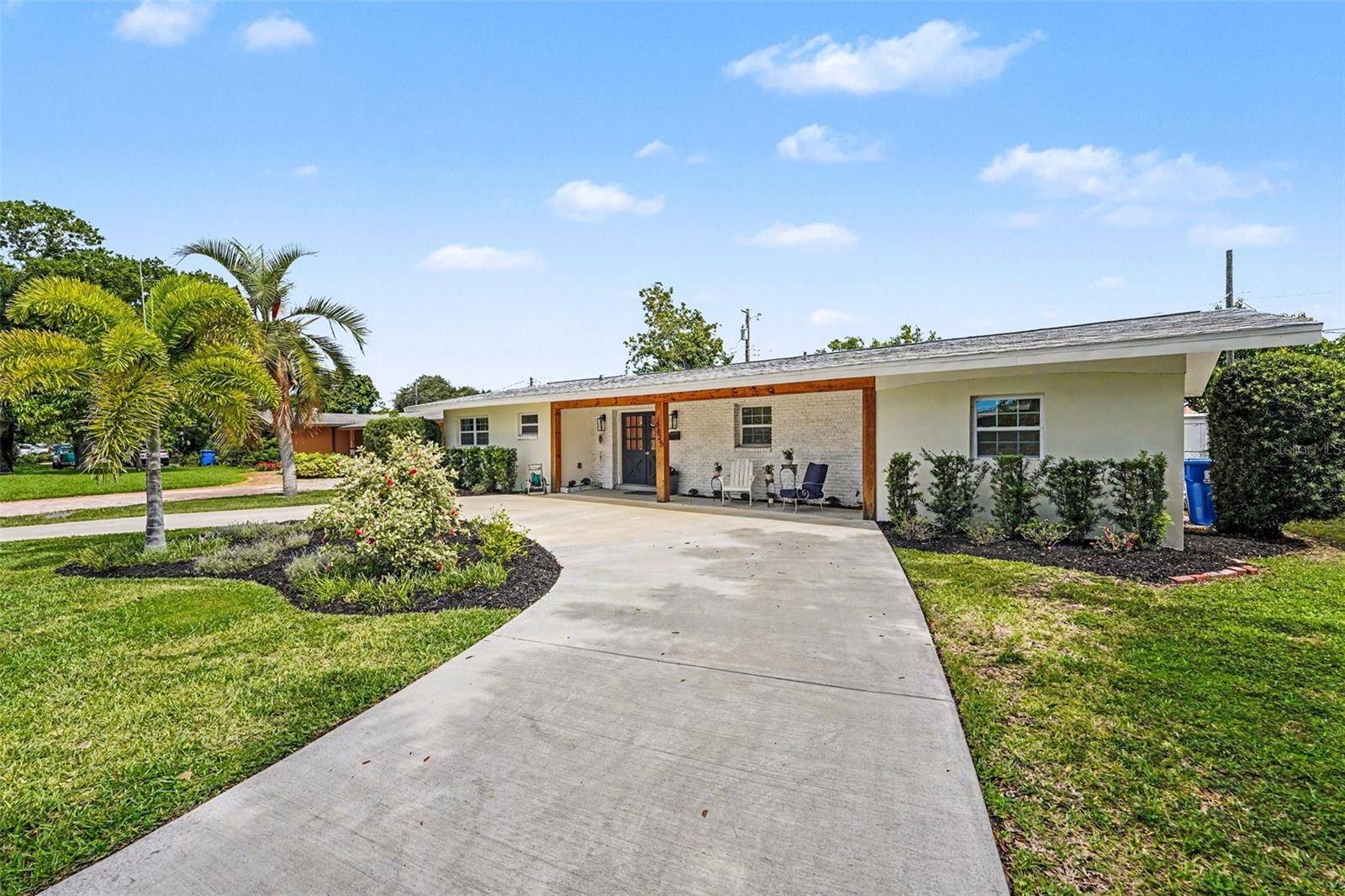 6825 11TH AVE N, St Petersburg, FL 33710