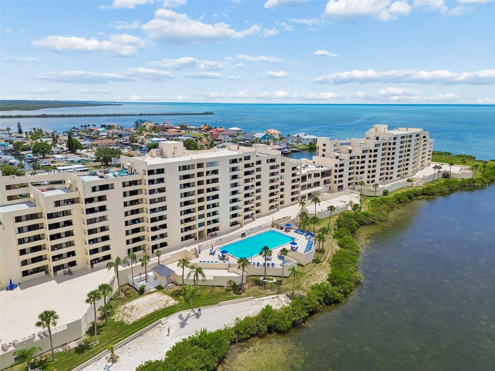 5915 SEA RANCH DR #611, Hudson, FL 34667