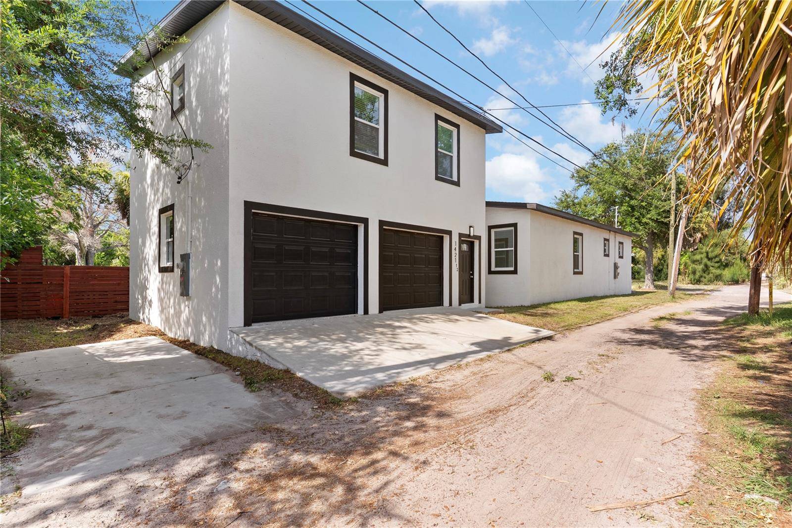 1421 35TH ST S, St Petersburg, FL 33711