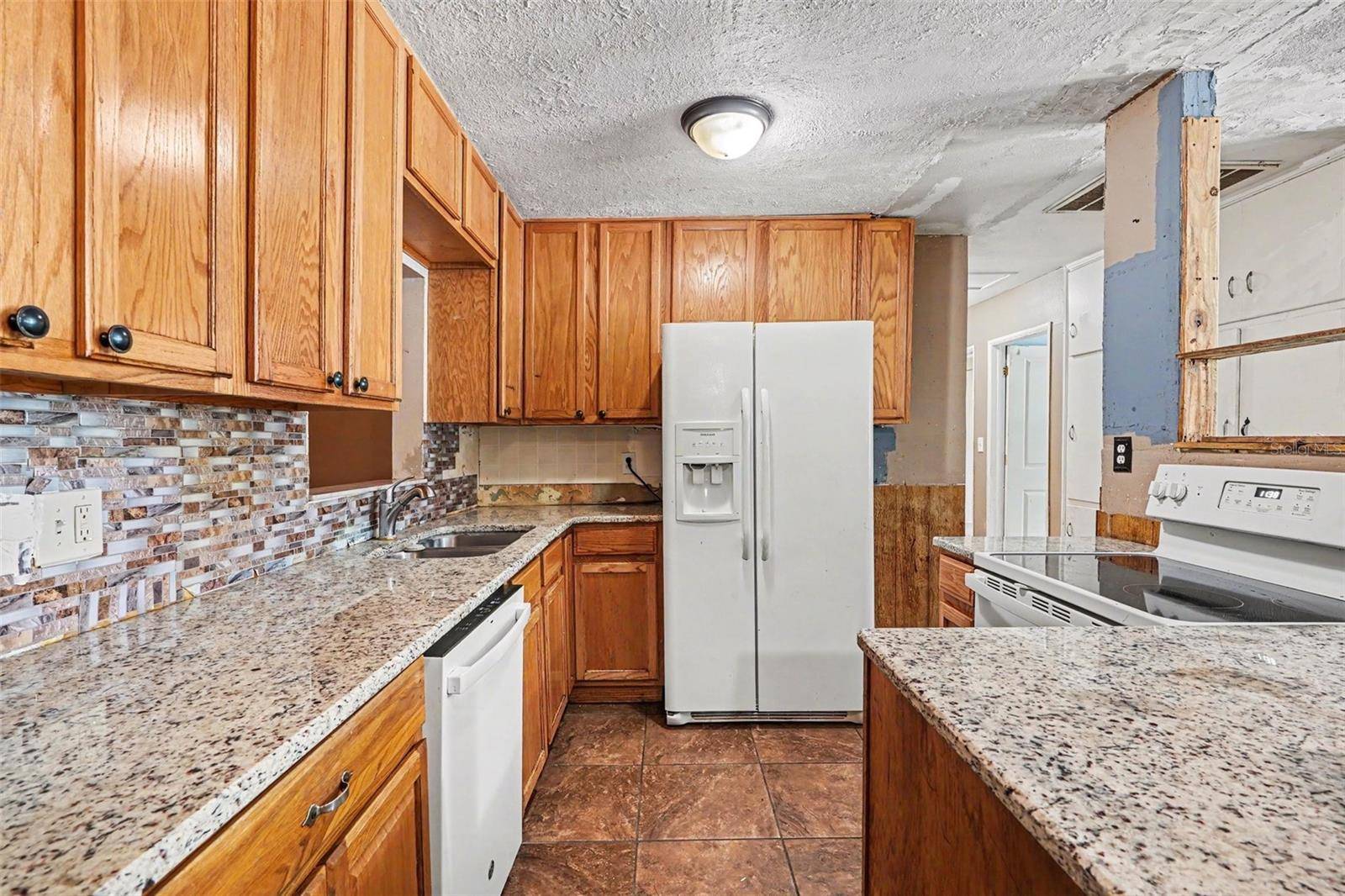521 GREEN CIR, Fort Meade, FL 33841