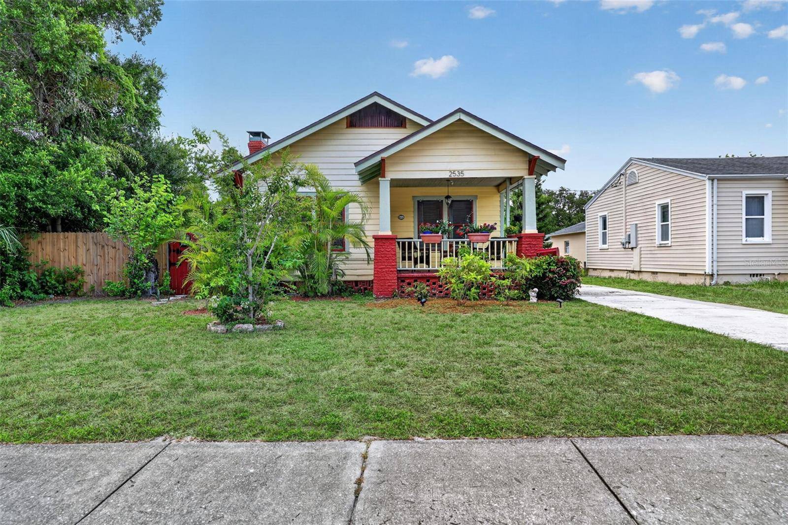 2535 15TH AVE N, St Petersburg, FL 33713