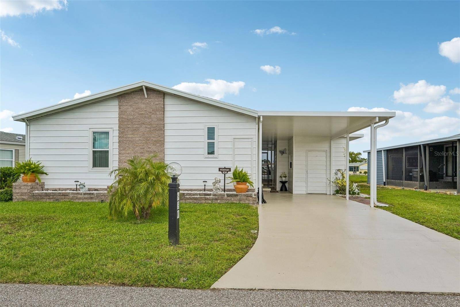 830 SEABROOKE DR, Englewood, FL 34223