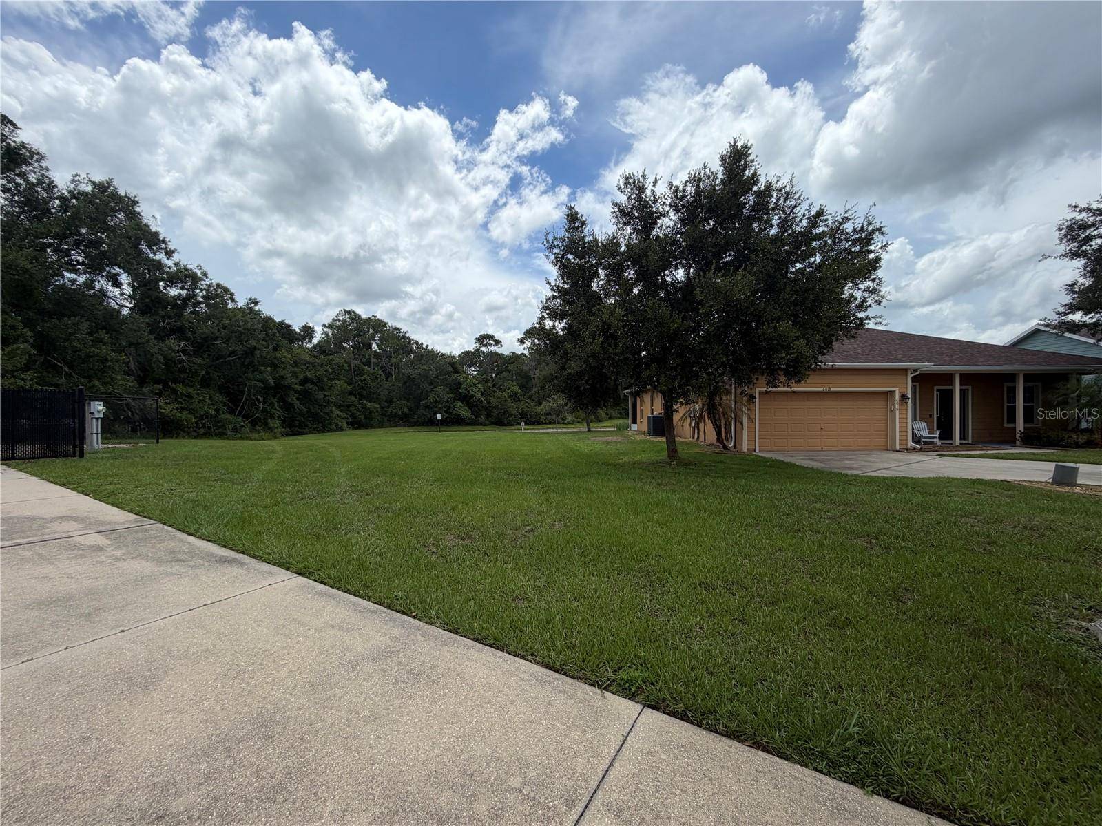 6019 EVANSBROOK DR, Zephyrhills, FL 33541