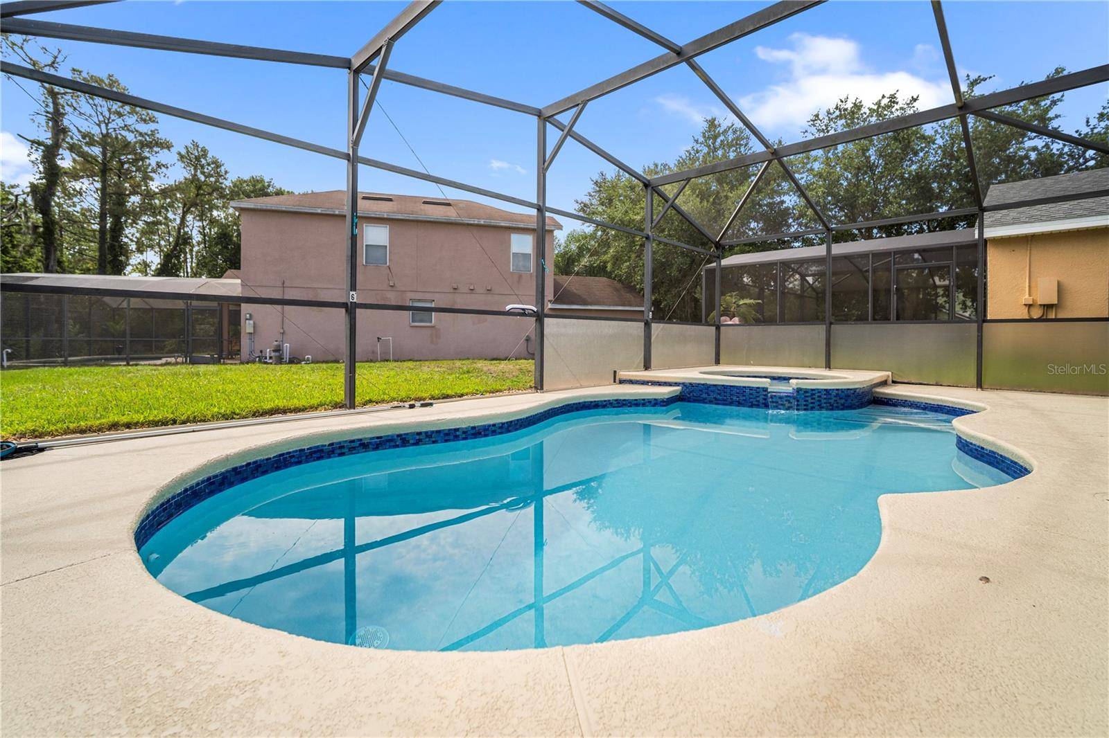 126 SUNDOWN CT, Davenport, FL 33896