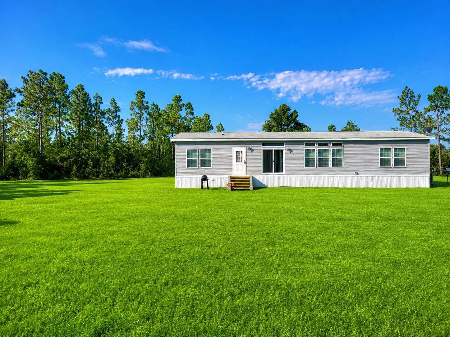 498 QUAIL HOLLOW BLVD, Chipley, FL 32428