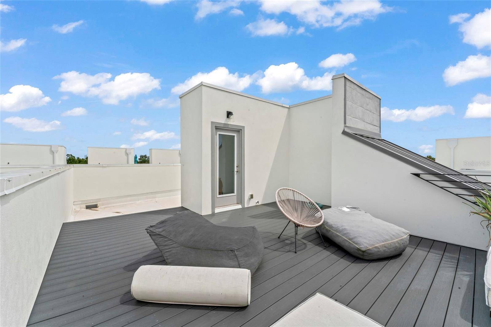 2621 1ST AVE N #19, St Petersburg, FL 33713