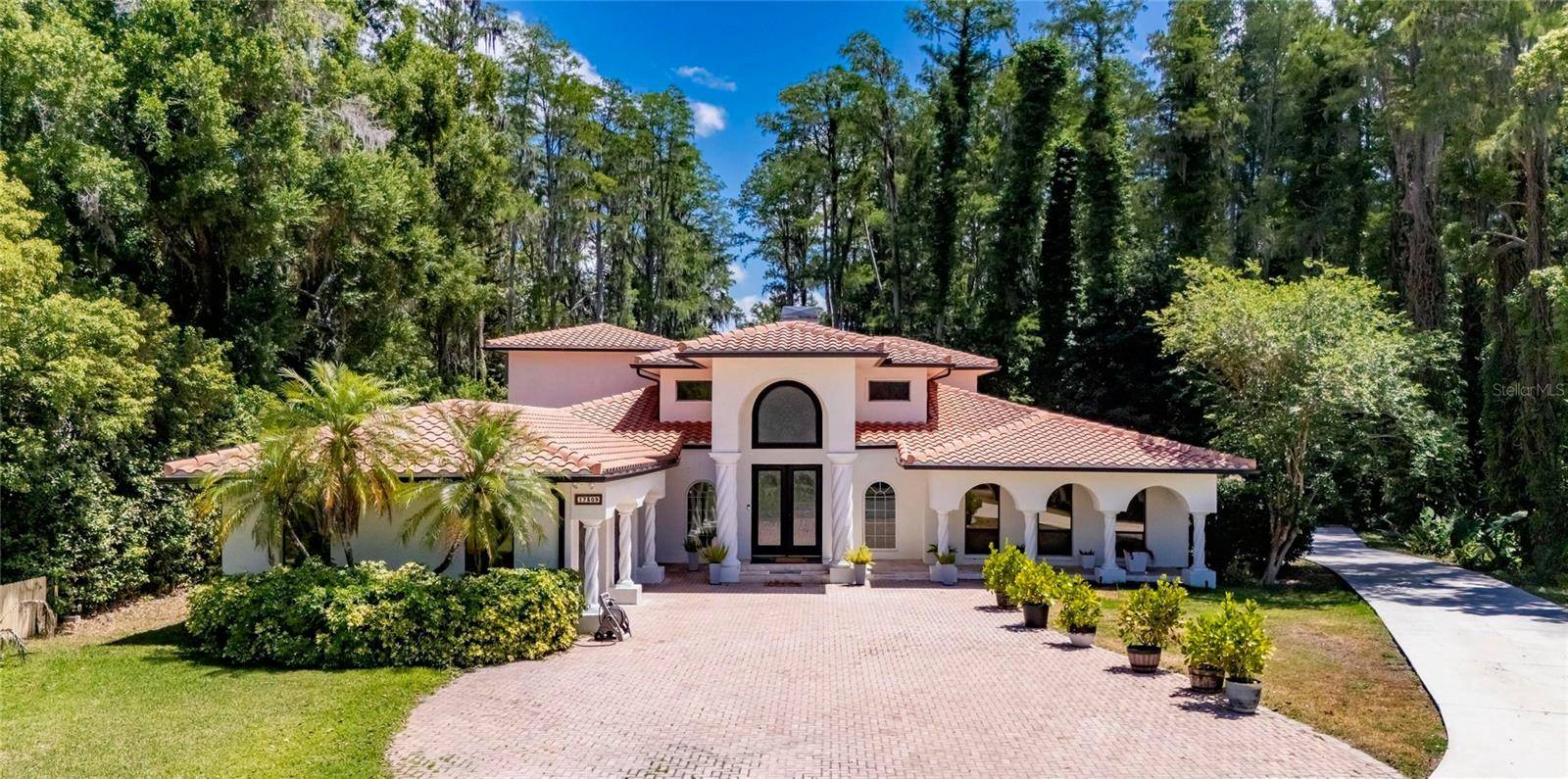 17309 LINDA VISTA CIR, Lutz, FL 33548