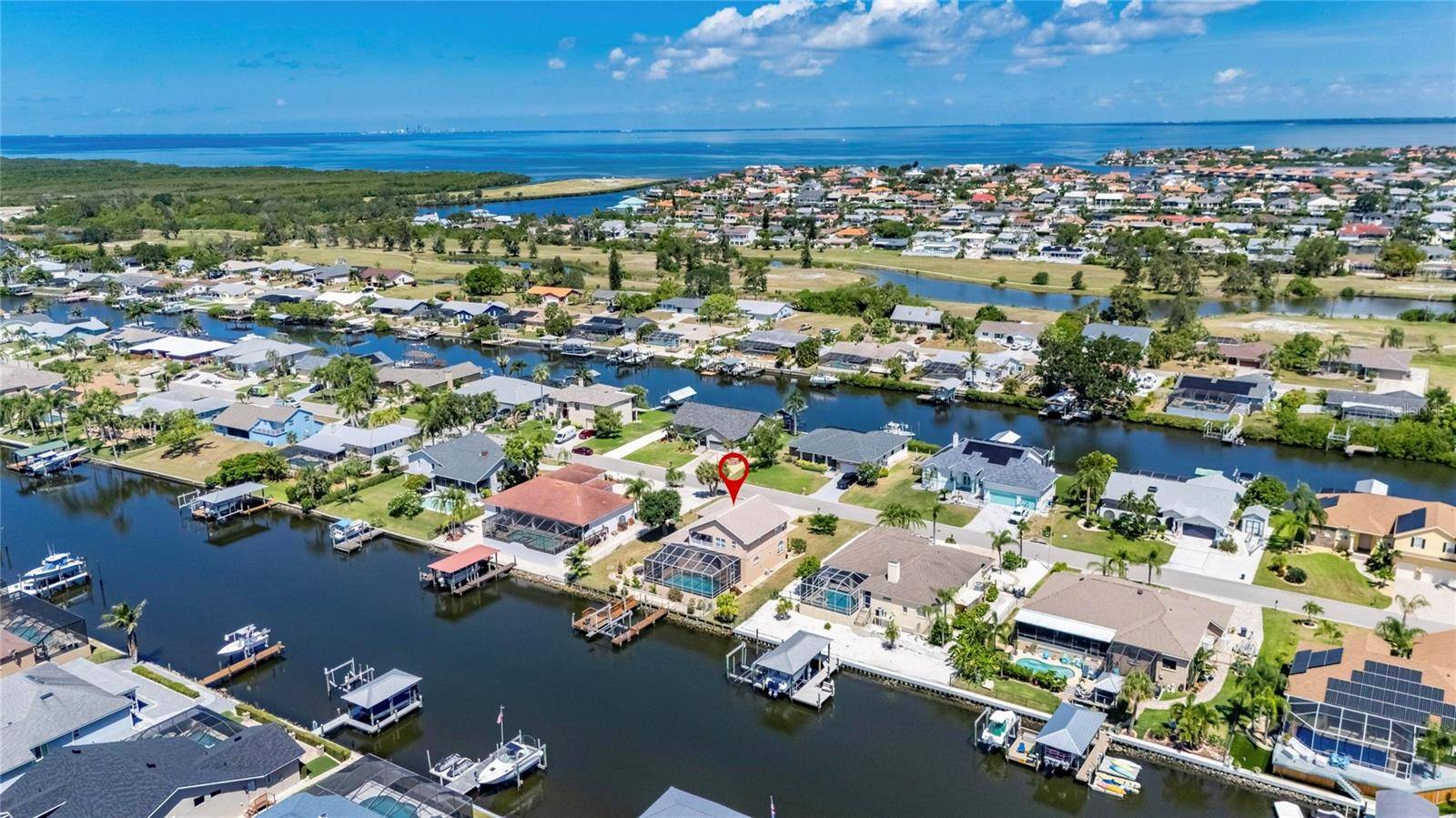 830 GOLF ISLAND DR, Apollo Beach, FL 33572