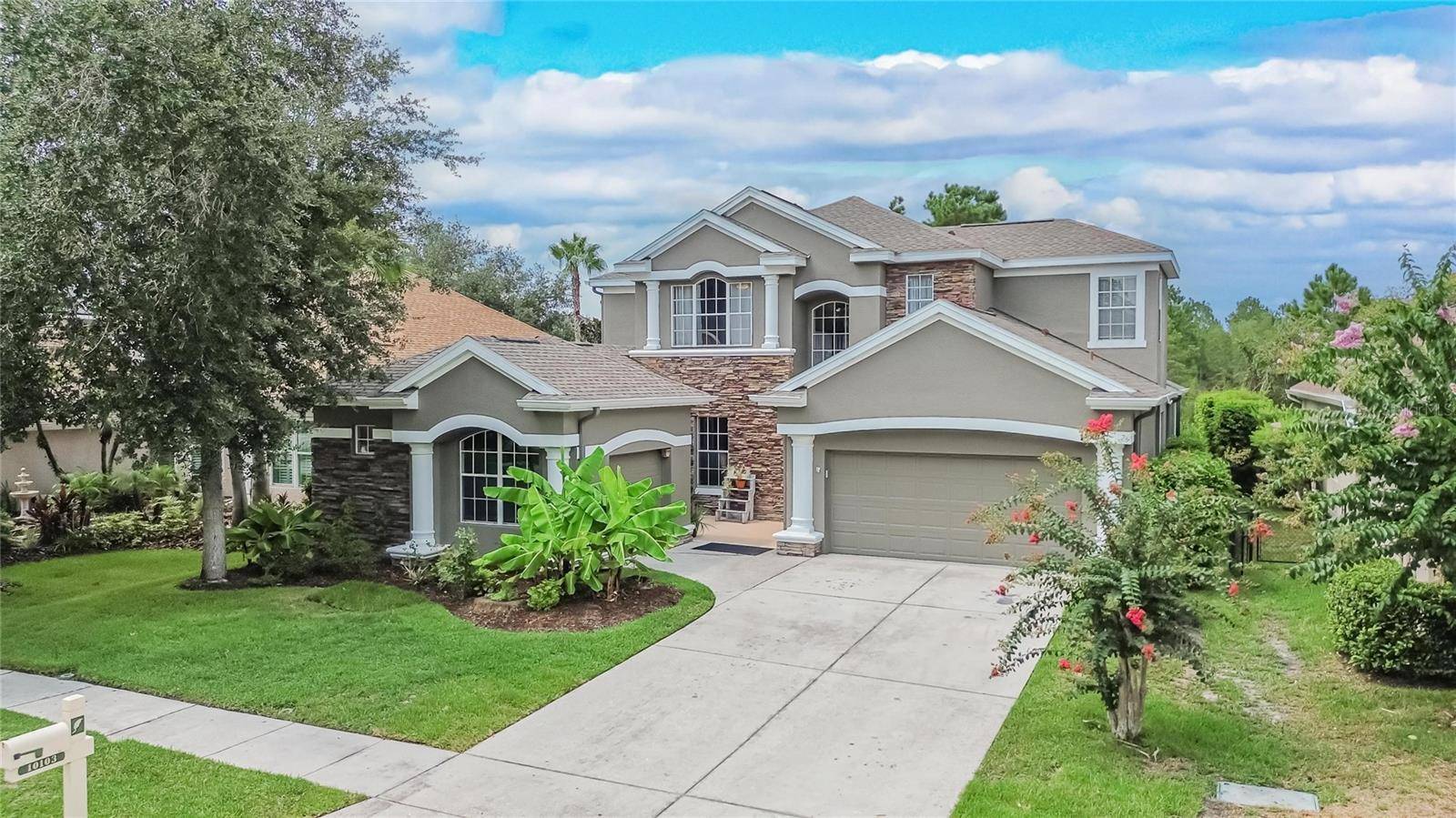 10103 DEERCLIFF DR, Tampa, FL 33647