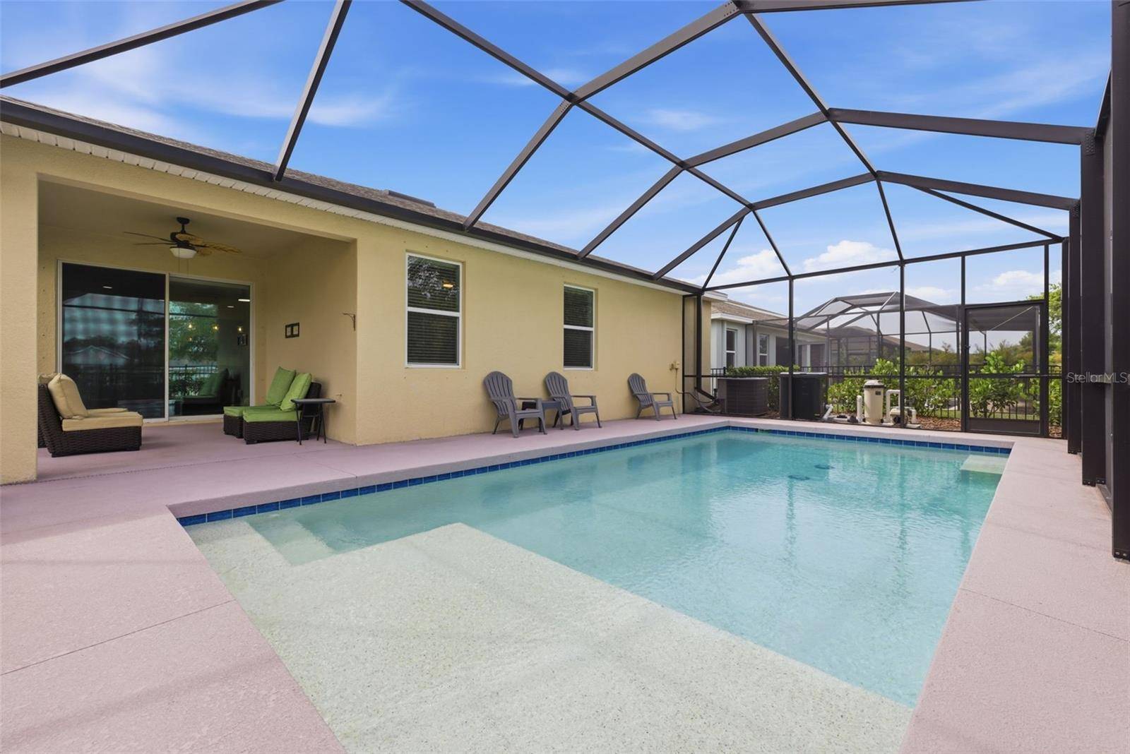 7533 LANTERN PARK AVE, Apollo Beach, FL 33572