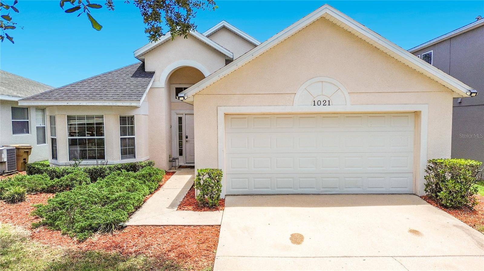 1021 TOURMALINE DR, Kissimmee, FL 34746