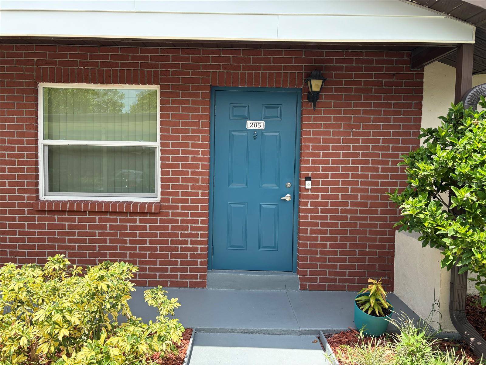 24862 US HIGHWAY 19 N #205, Clearwater, FL 33763